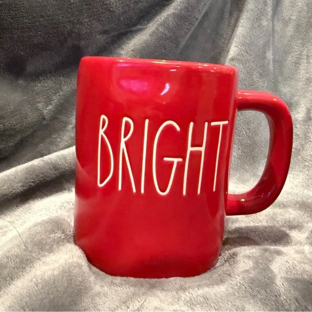 Rae Dunn‎ holiday mug NWOT